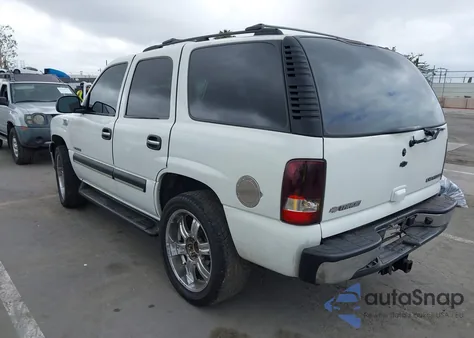 2003 Chevrolet Tahoe Ls из США, поврежденный, VIN 1GNEC13T83R107930